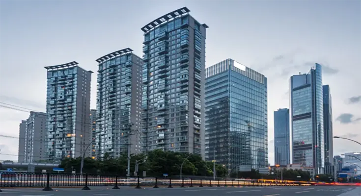 Walking Through the Display Unit Without Rushing Things